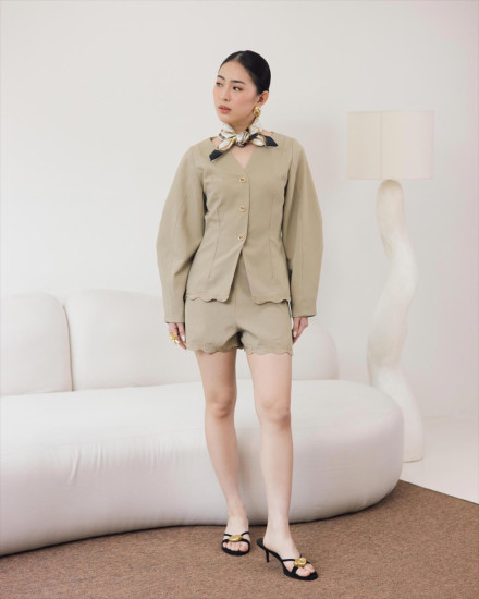 Runa Shorts